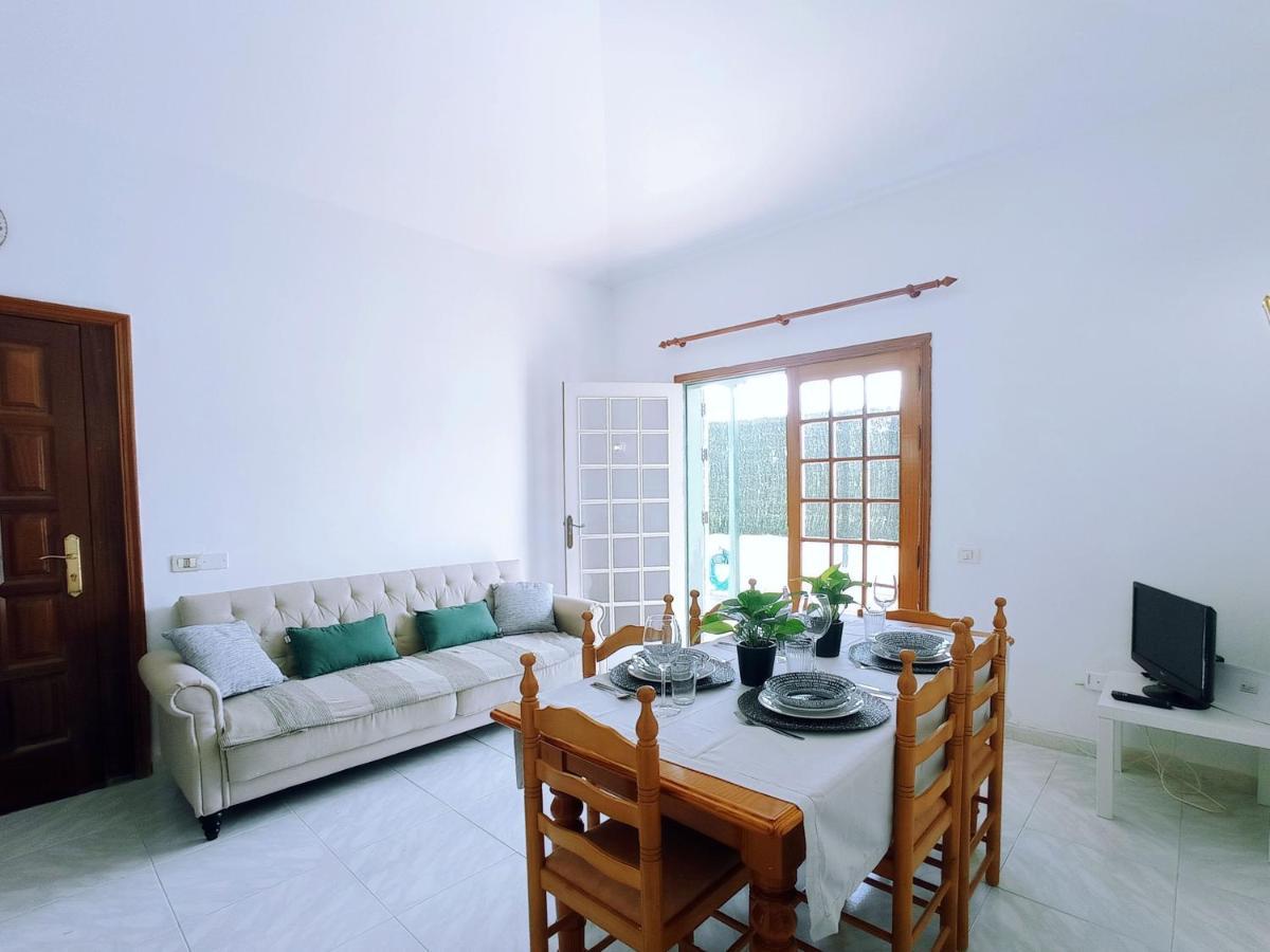 Live Abades Playa Chica & Terrace Apartment Ngoại thất bức ảnh